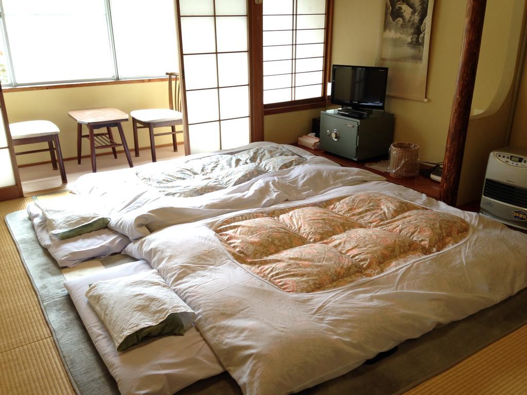 Nakashimakan ทาคายาม่า ภายนอก รูปภาพ